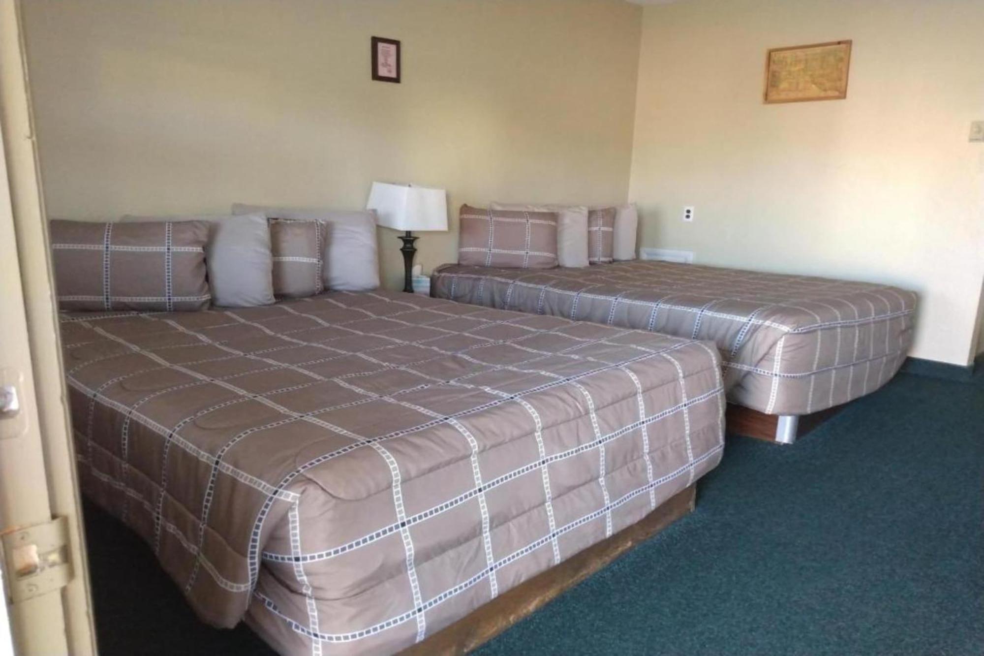 Love Hotels Murdo By Oyo On Interstate 90 Εξωτερικό φωτογραφία